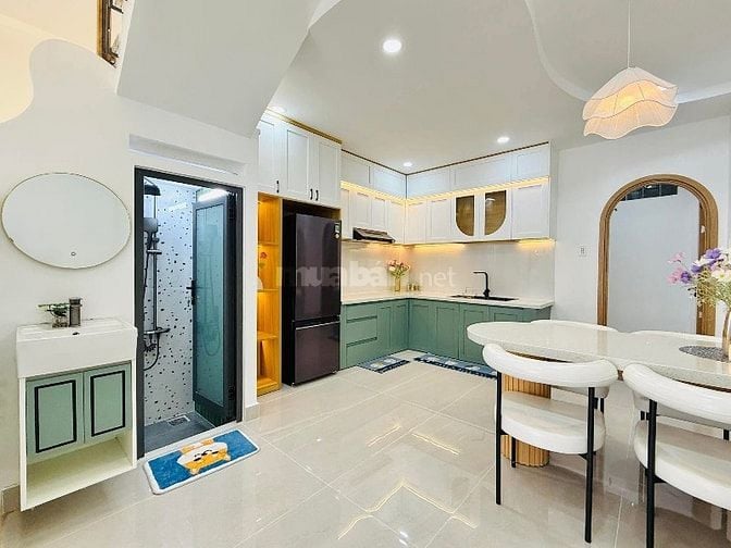 Chủ định cư cần bán nhà đường Huỳnh Văn Bánh Phú Nhuận 70m2 Giá 2ty9 