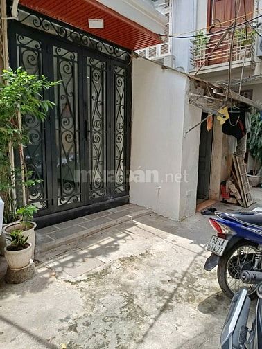 Bán nhà trong ngõ phố Hàng Chuối, Hai Bà Trưng, Hà Nội, DT 25m2