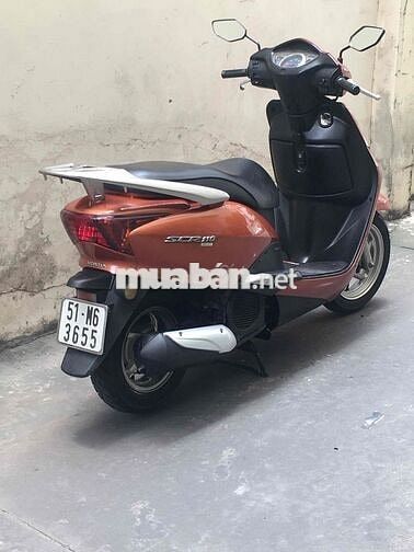 Honda SCR Fi màu cam bstp