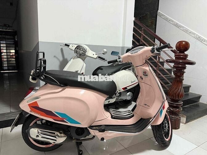 Vespa Sprint 150 Hồng xe nữ ít đi 3500Km