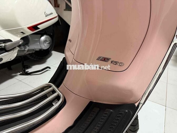 Vespa Sprint 150 Hồng xe nữ ít đi 3500Km
