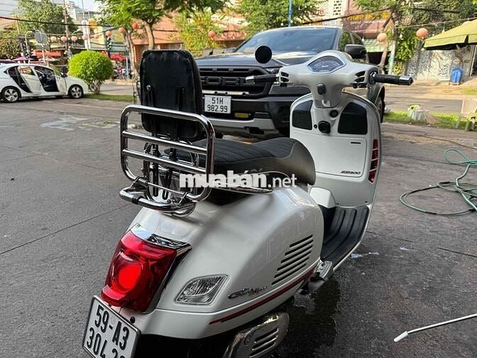 Vespa GTS300 xe đi ít DKLD 2021