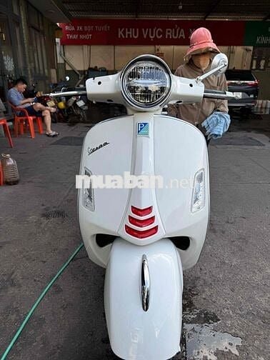 Vespa GTS300 xe đi ít DKLD 2021