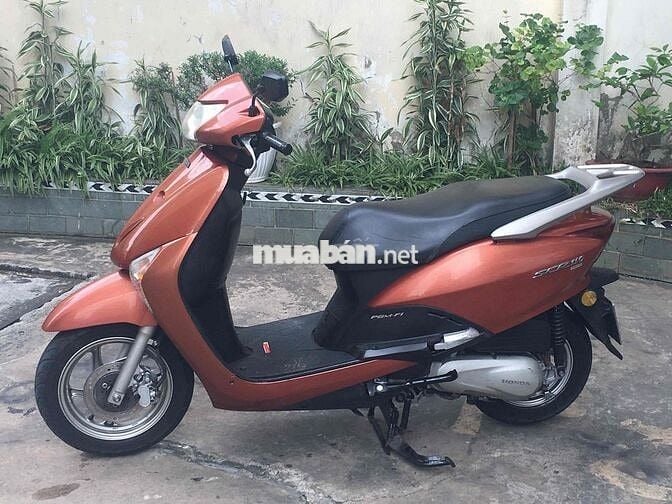 Honda SCR Fi màu cam bstp