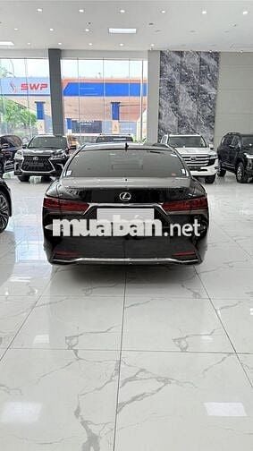 Lexus LS 500H, sản xuất 2025 - Siêu lướt 500 km.