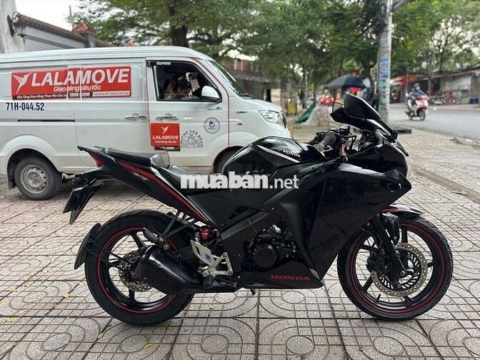 Honda CBR150R nhập thái chính chủ biển 86