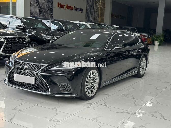 Lexus LS500H Sản Xuất 2025 dk 6/2025 đi 500Km