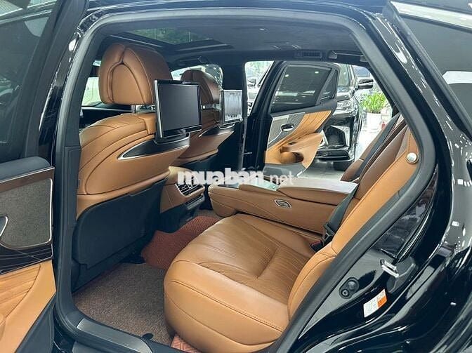 Lexus LS500H Sản Xuất 2025 dk 6/2025 đi 500Km