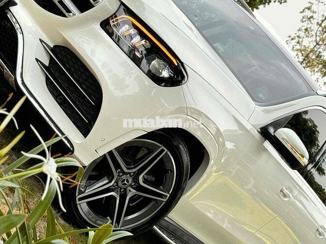 Cần Bán Chiếc Mercedes Benz GLS450 2022