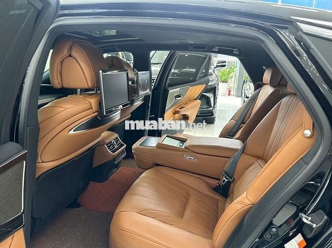 Lexus LS500H Sản Xuất 2025 dk 6/2025 đi 500Km