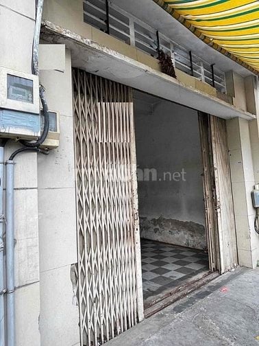 Cho thuê nhà mặt tiền Vạn Tượng, P.13, Q.5 giá 20tr