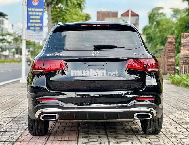 Mercedes Benz GLC 2022 300 4Matic - 26000 km