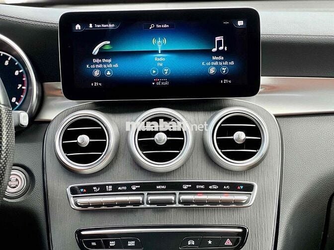 Mercedes Benz GLC 2022 300 4Matic - 26000 km