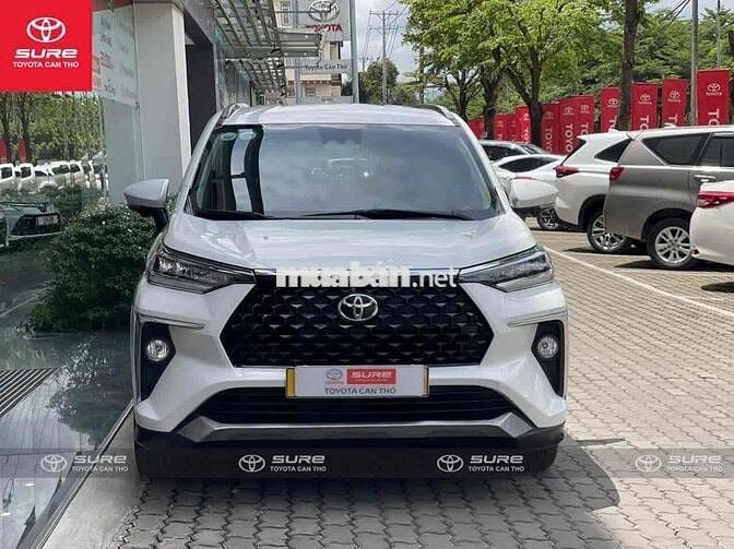 Toyota Veloz Cross Top 2024 - xe đẹp giá mềm