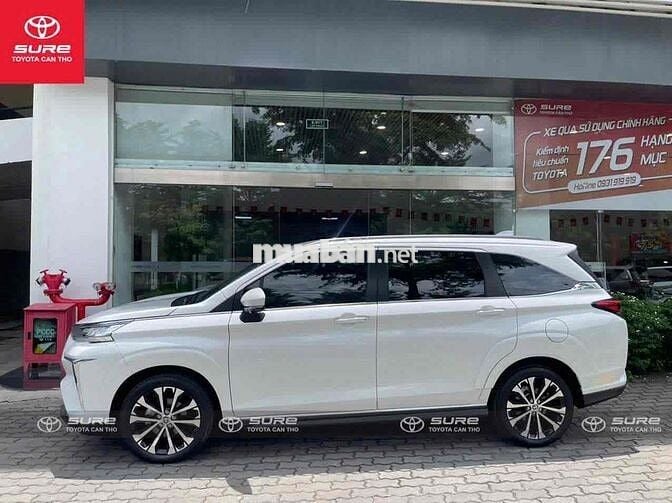 Toyota Veloz Cross Top 2024 - xe đẹp giá mềm