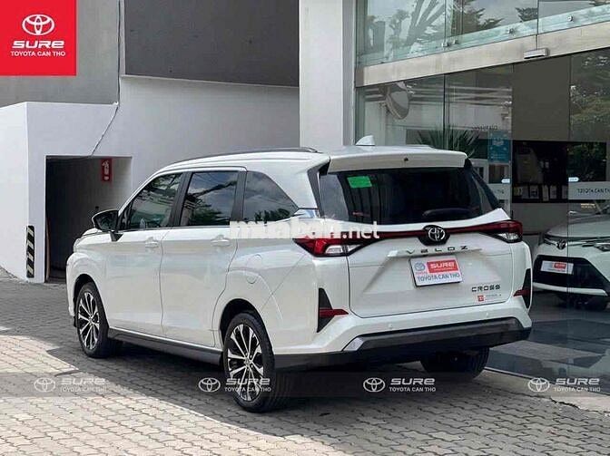 Toyota Veloz Cross Top 2024 - xe đẹp giá mềm