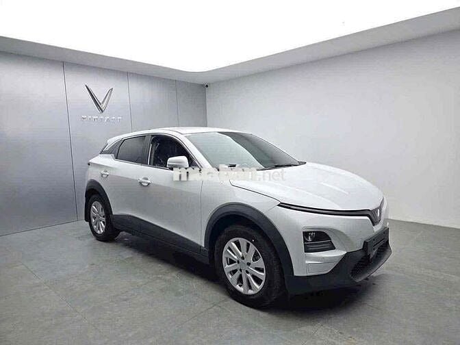 VINFAST VF6 HỖ TRỢ BIỂN VÀNG TRỌN GÓI LĂN BÁNH