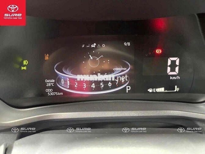 Toyota Veloz Cross Top 2024 - xe đẹp giá mềm