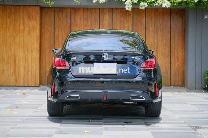 MG5 LUXURY 2023 - 31000 km