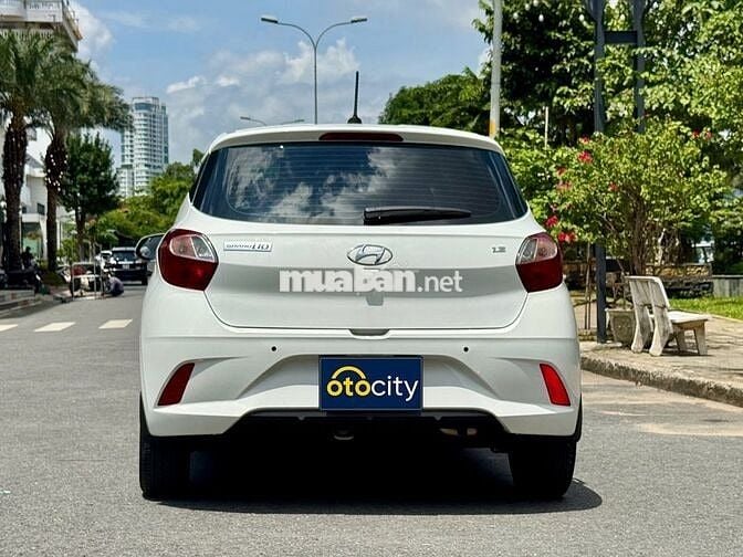 Hyundai Grand i10 Hatchback 2022 -Trắng - 2v3km
