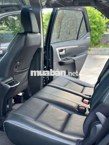 Toyota fortuner 2.7 AT - 7000 km