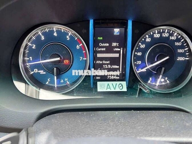 Toyota fortuner 2.7 AT - 7000 km