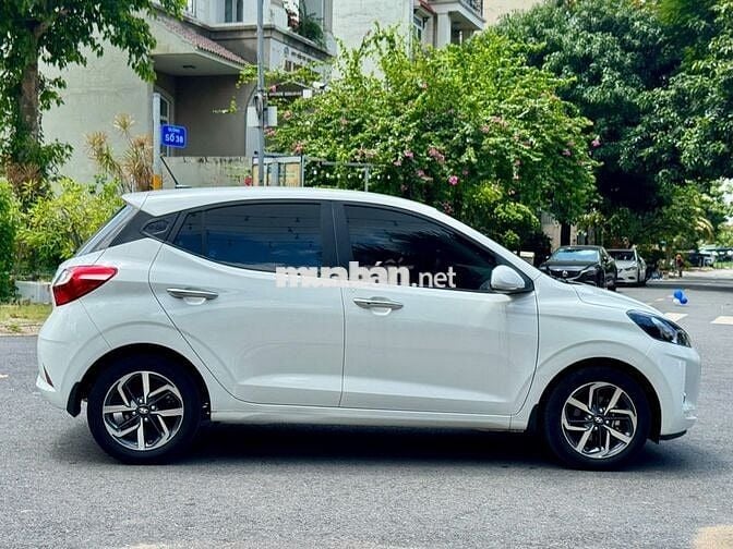 Hyundai Grand i10 Hatchback 2022 -Trắng - 2v3km