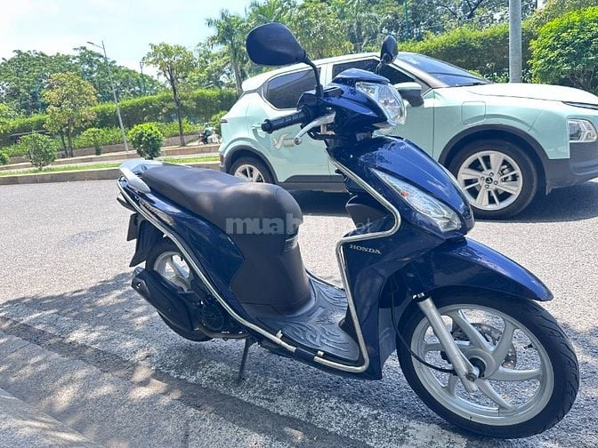 Bán xe Honda Vision màu xanh, đời 2015, 1 đời chủ, biển TPHCM.