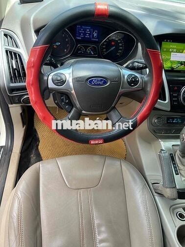 Ford Focus 2015 Titanium 2.0 AT - 100000 km
