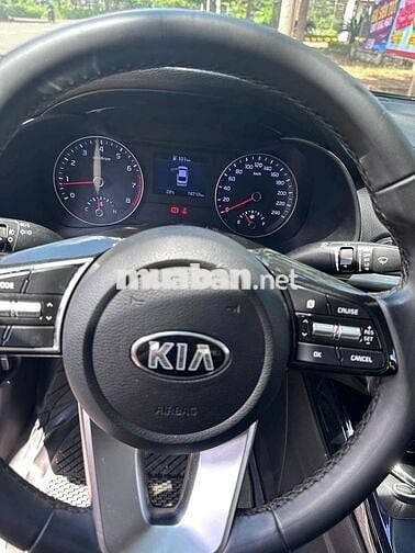 Kia Cerato 2019 số sàn