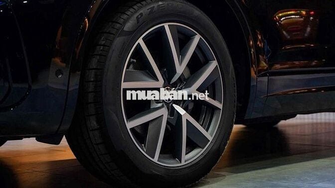 Volkswagen Touareg 2025 Luxury 2.0 TSI
