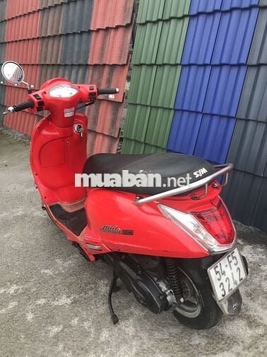 Atila Elizaberth Fi màu đỏ biển số tphcm