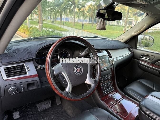 Cadillac Escalade Phiên Bản siêu VIP Kéo dài
