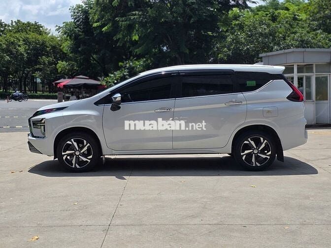 Mitsubishi Xpander 2024 Premium AT Màu Trắng