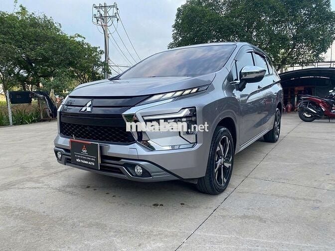 Mitsubishi Xpander Màu Xám 2023 AT Premium ODO 3v