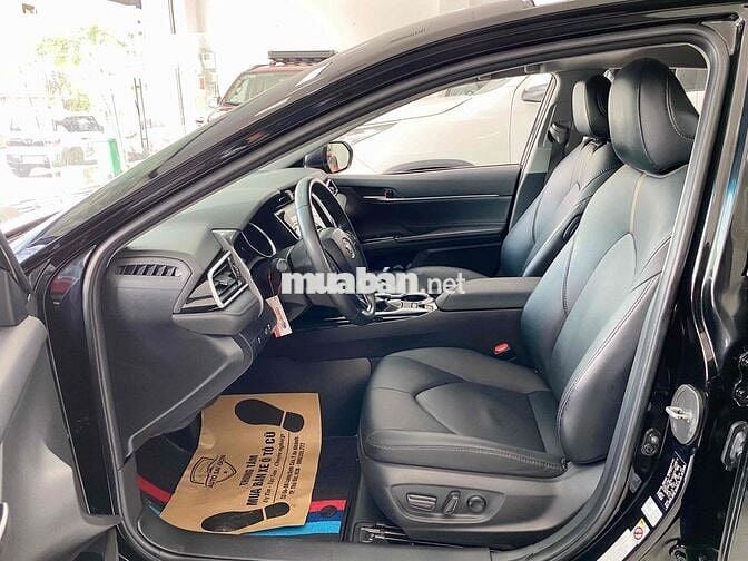Toyota Camry 2020 2.0G - 54000 km