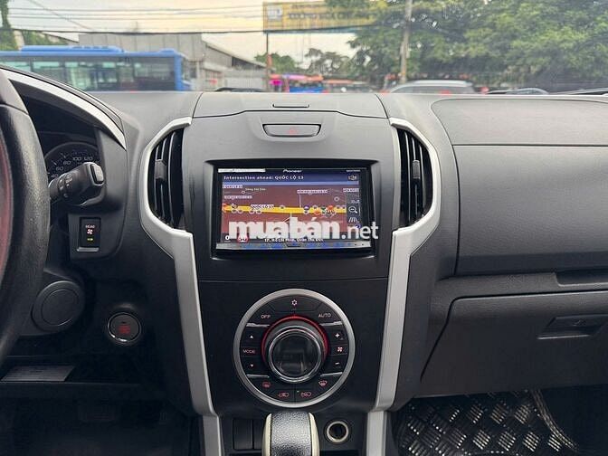 Isuzu Mu X 2016  - 143000 km