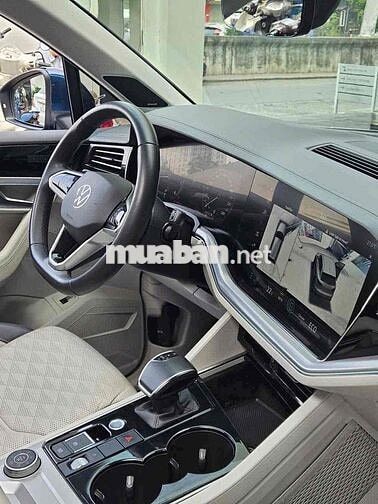Volkswagen Touareg 2023 Luxury - 59000 km
