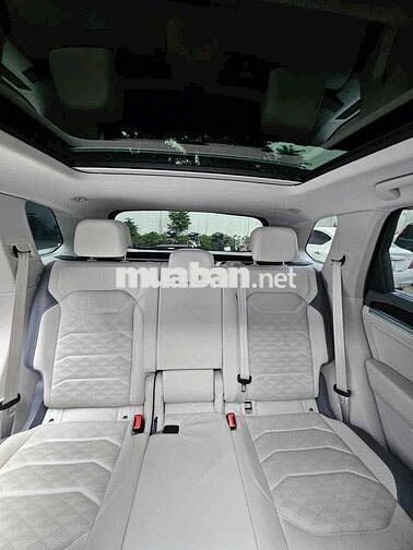 Volkswagen Touareg 2023 Luxury - 59000 km