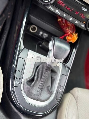 Kia cerato 2020 1.6 luxury tên tư nhân