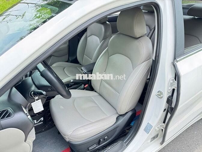 Kia cerato 2020 1.6 luxury tên tư nhân