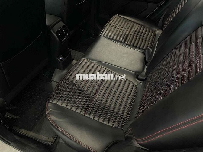 Kia Sonet 2023 Luxury 1.5 AT - 17000 km ***