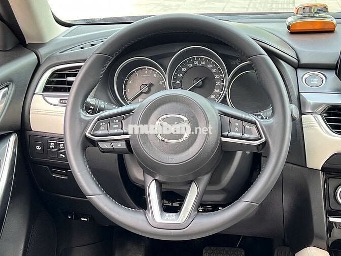 Mazda 2.0 2019 Premium tên tư nhân