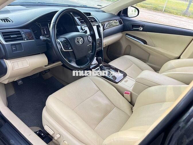 Toyota Camry 2017 bản 2.0 E cực đẹp