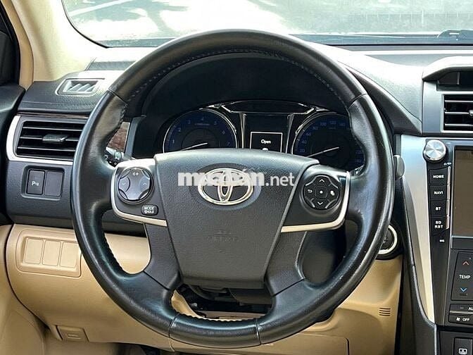 Toyota Camry 2017 bản 2.0 E cực đẹp