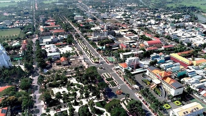 MT LÊ DUẨN – TRUNG TÂM THỊ XÃ KIẾN TƯỜNG - LA . DT 100m2 Giá 1.550TL
