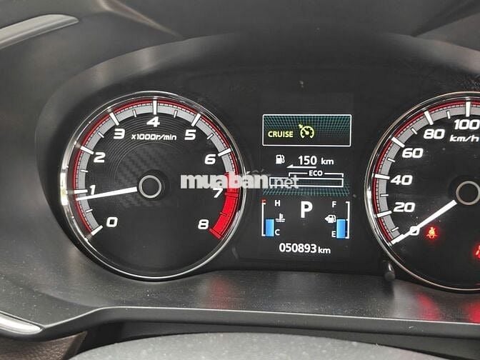 Mitsubishi Xpander 2020 Cross màu Đen ODO 5 vạn