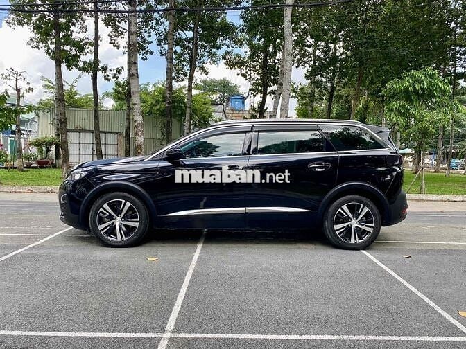 Peugeot 5008 2018 1.6L Turbo - 44000 km