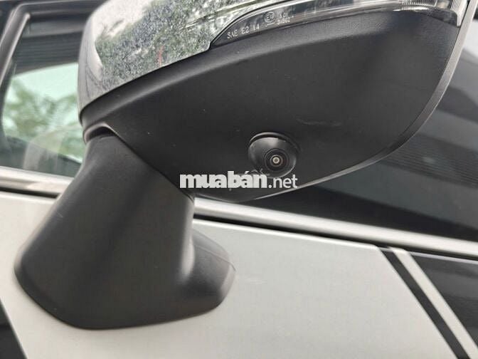 Mitsubishi Xpander 2020 Cross màu Đen ODO 5 vạn