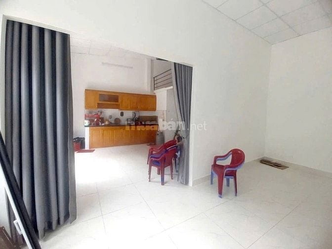 NHÀ MẶT TIỀN ĐƯỜNG LÊ LỢI, TRUNG CHÁNH, HÓC MÔN 